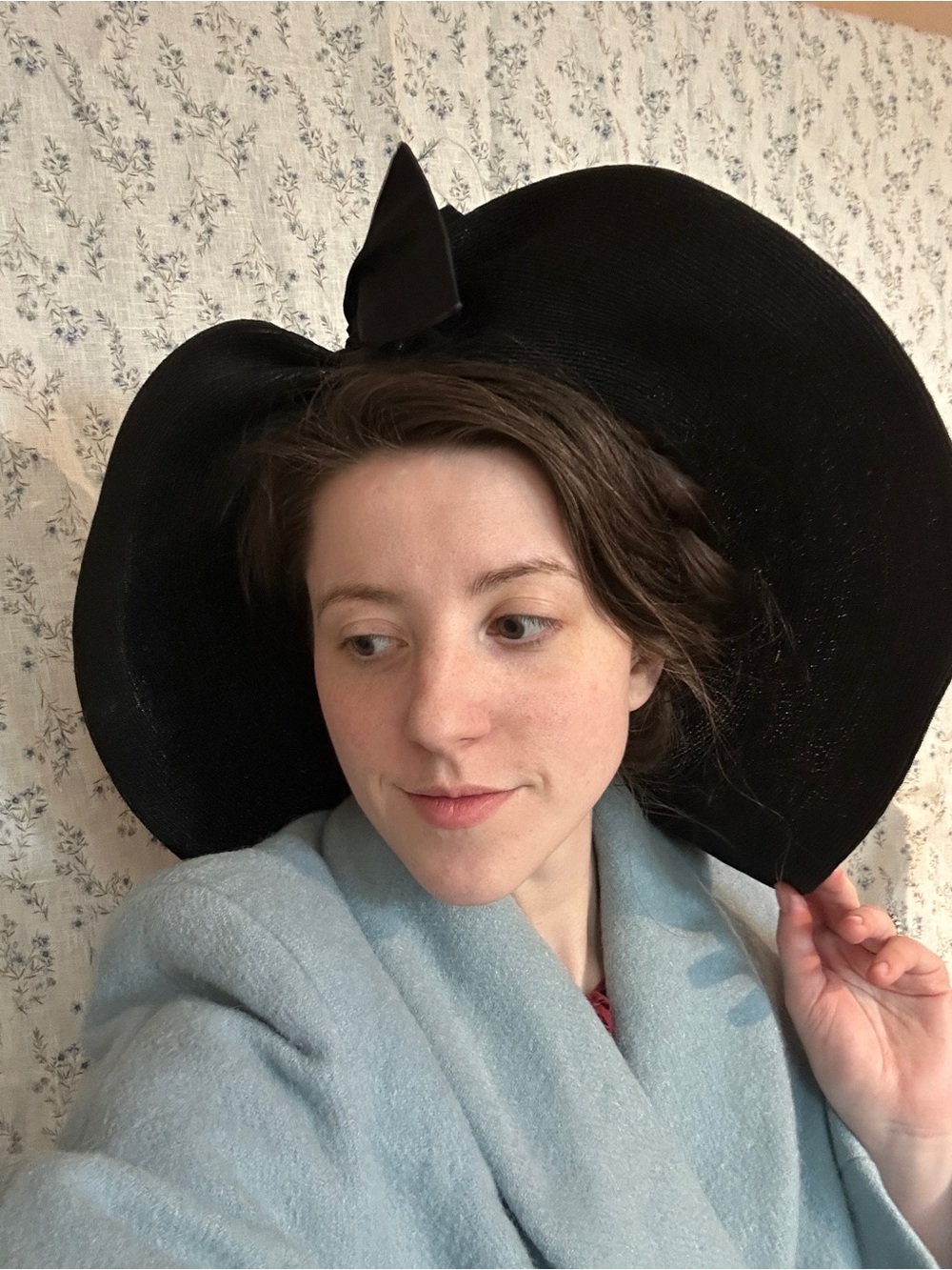 Elegant Black hat 1940s